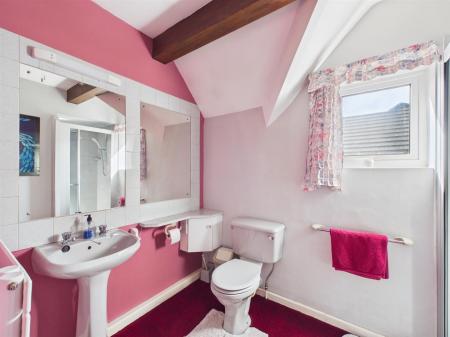Family Shower Room