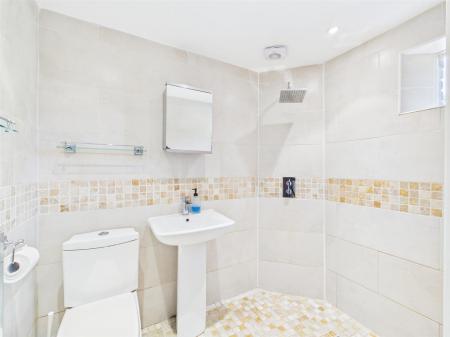 En-Suite/Wet Room