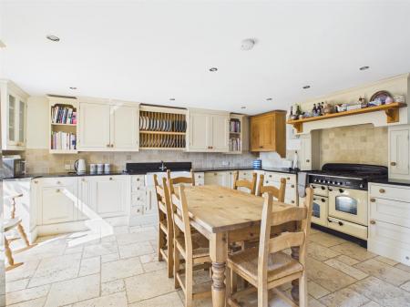 Farmhouse Kitchen/Dining Room