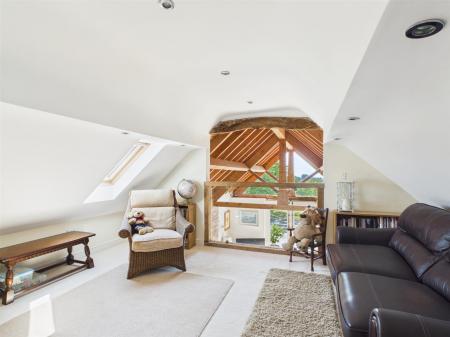 Feature First Floor Landing