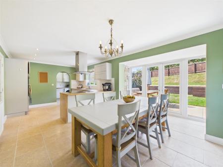Dining Kitchen