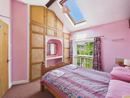 Bedroom Seven