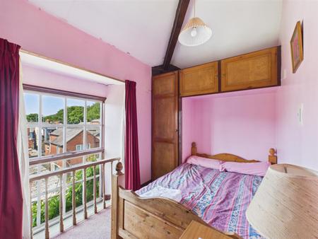 Bedroom Eight