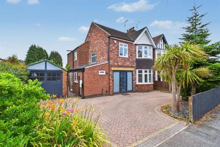 Detached Garage