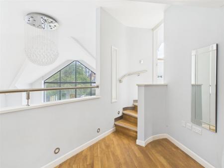 Balcony/Dressing Area
