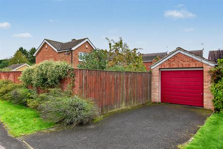 Brick & Tiled Garage