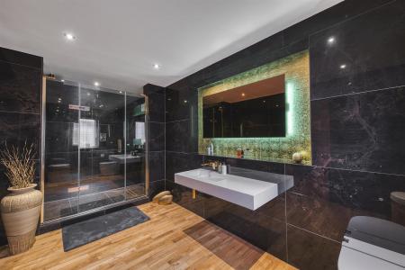 En-Suite One