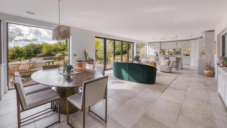 Living Kitchen/Dining/Family Room/Snug