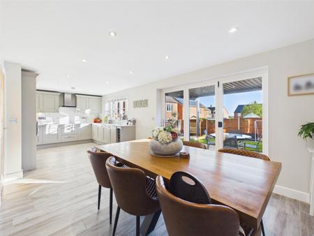 Living/Dining Kitchen