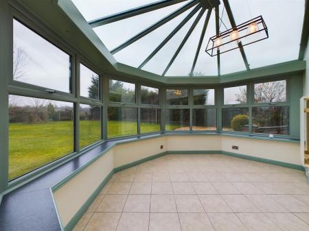 Impressive Conservatory