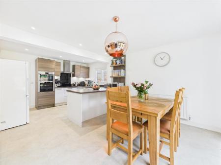 Open Plan Dining Kitchen