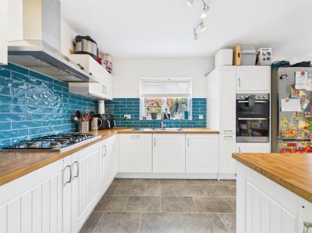 Open Plan Dining Kitchen