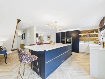 Superb Open Plan Living Space