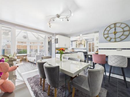 Open Plan Dining Kitchen