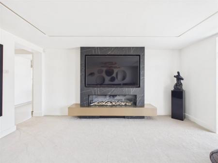 Spacious Lounge