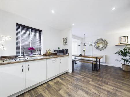 Open Plan Dining Kitchen