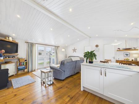 Open Plan Kitchen, Living & Dining Area