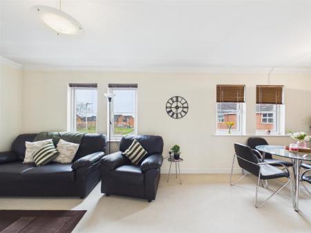 Living & Dining Area