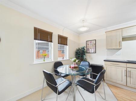 Living & Dining Area