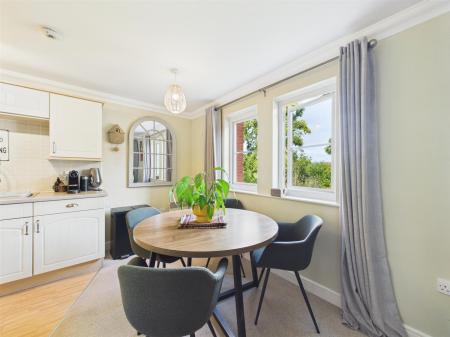 Living & Dining Area