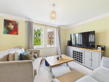 Living & Dining Area