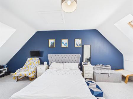 Principal Bedroom Suite
