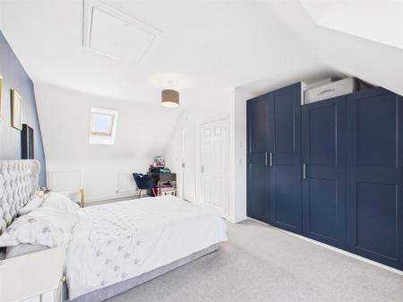 Principal Bedroom Suite