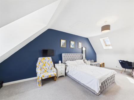 Principal Bedroom Suite