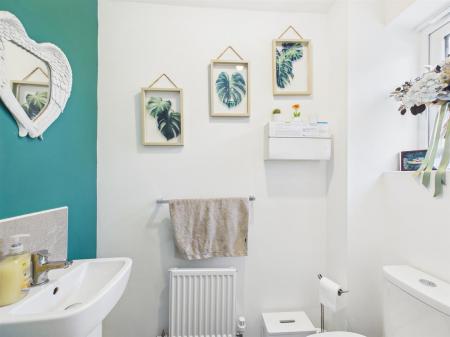 Guest Cloakroom
