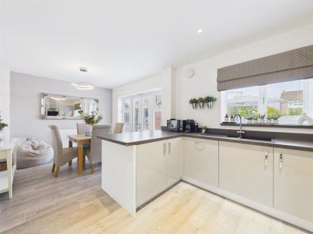 Open Plan Dining Kitchen