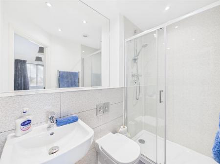 Superbly Appointed En-Suite Shower Room
