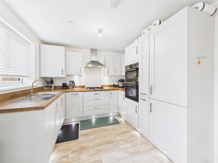 Living/Dining Kitchen