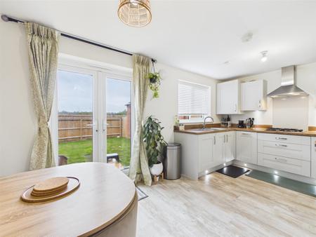 Living/Dining Kitchen