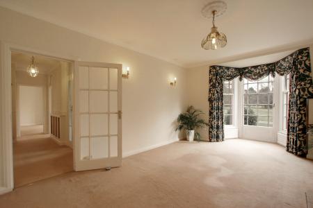 Flat 11 Reception Room to Hall