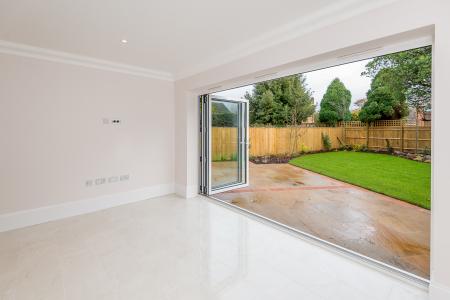 Dining Area/Garden