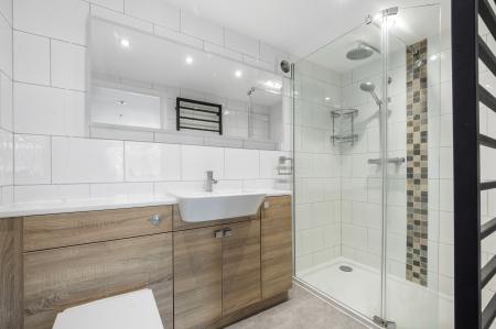 Ensuite Shower Room