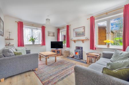 Sitting/Dining Room