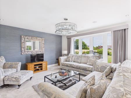 Worcester Road, Drakes Broughton