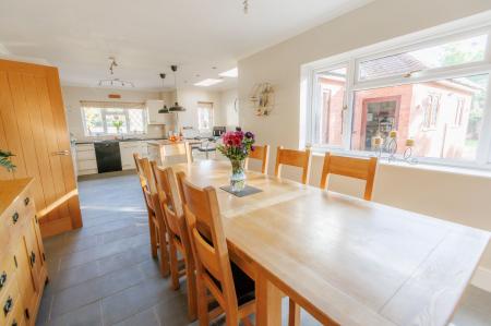 Woodbury Park, Norton, WR5
