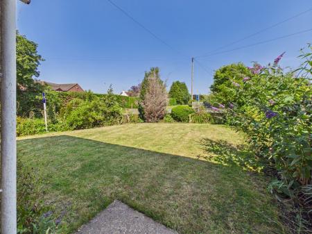 The Close, Eckington, WR10