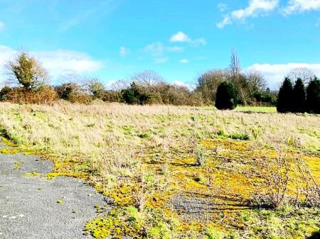 Eckington Road, Birlingham, WR10
