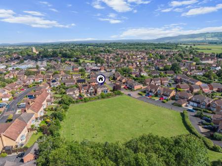 Conningsby Drive, Pershore, WR10