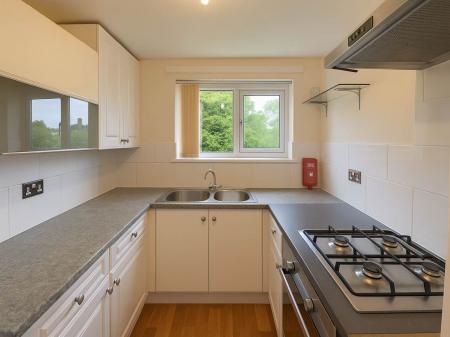 20 Falcon Street - pic 3