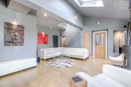 Reception room 1