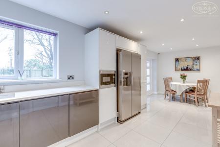 Open Plan Kitchen Di