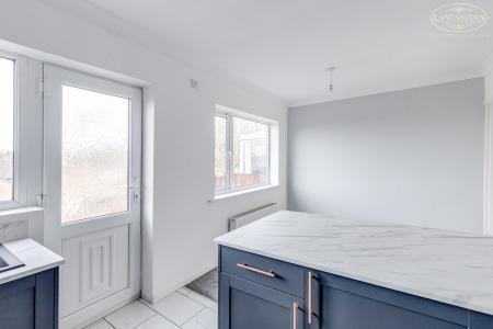 Dining kitchen