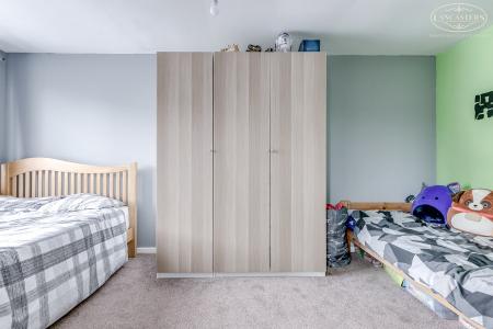 Bedroom 3/Family Roo