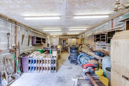Detached workshop