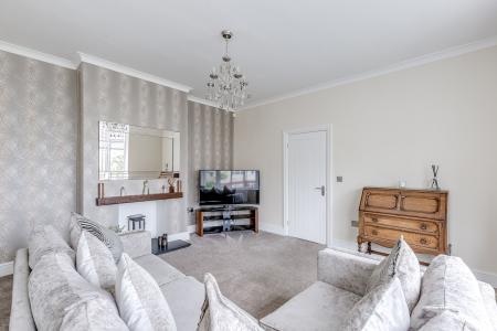 Reception Room 1/Bed