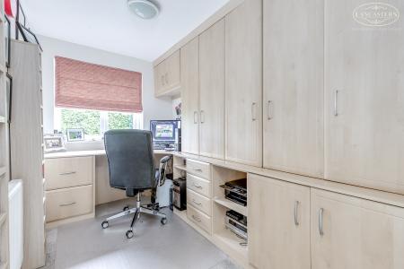 Versatile Bedroom